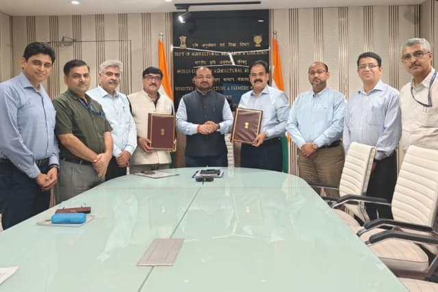 ICAR and AgroStar Signs MoU to Spread Scientific Farming Practices in India