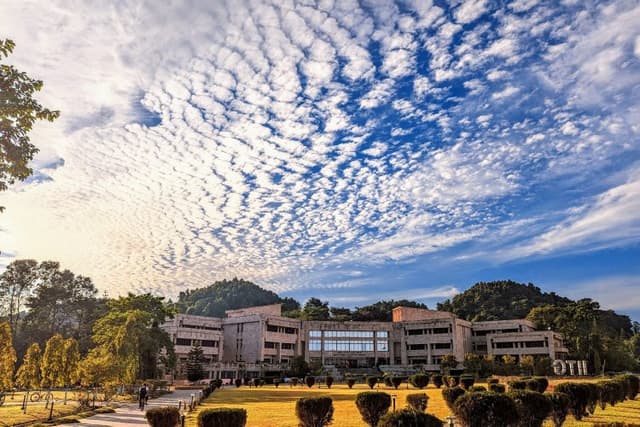 IIT Guwahati Researchers Develop Sustainable Method for Lead Removal from Acidic Wastewater